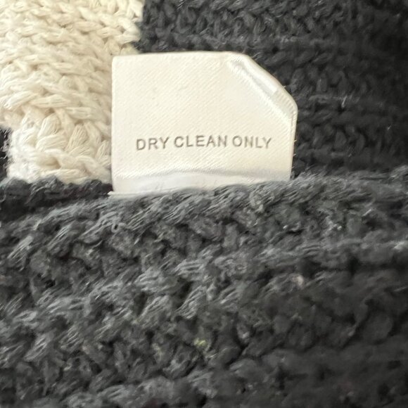 Anthropologie Moth Womens Cold Shoulder Sweater Blsck White Stripes size Medium - Picture 9 of 10